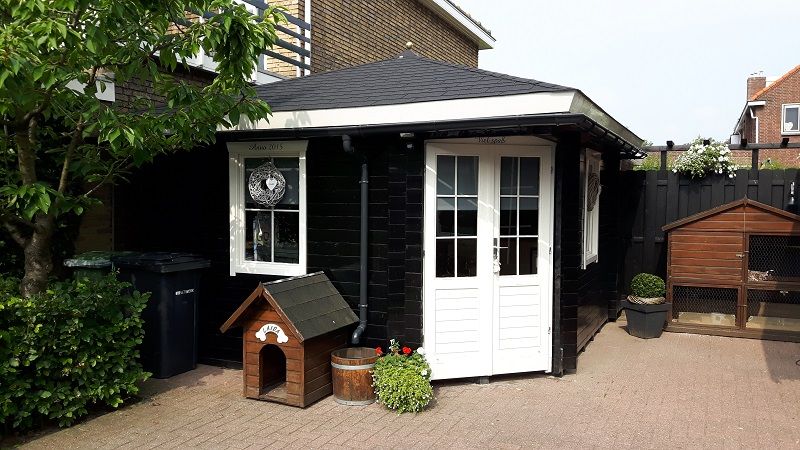 Blokhut Lotte 400x400 cm - Alblasserdam Blokhut Lotte 400x400 cm - Alblasserdam