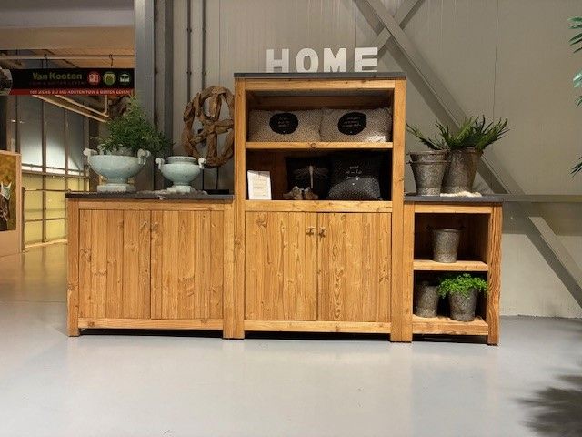 Hillhout Douglas buitenkeuken 168x308x56 cm - Showmodel Amersfoort Hillhout Douglas buitenkeuken 168x308x56 cm - Showmodel Amersfoort