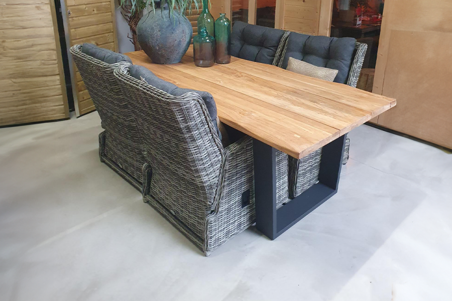 SenS-Line Vinos tuinset 4 verstelbare wicker stoelen met teakhouten tafel - Showmodel Wommelgem SenS-Line Vinos tuinset 4 verstelbare wicker stoelen met teakhouten tafel - Showmodel Wommelgem