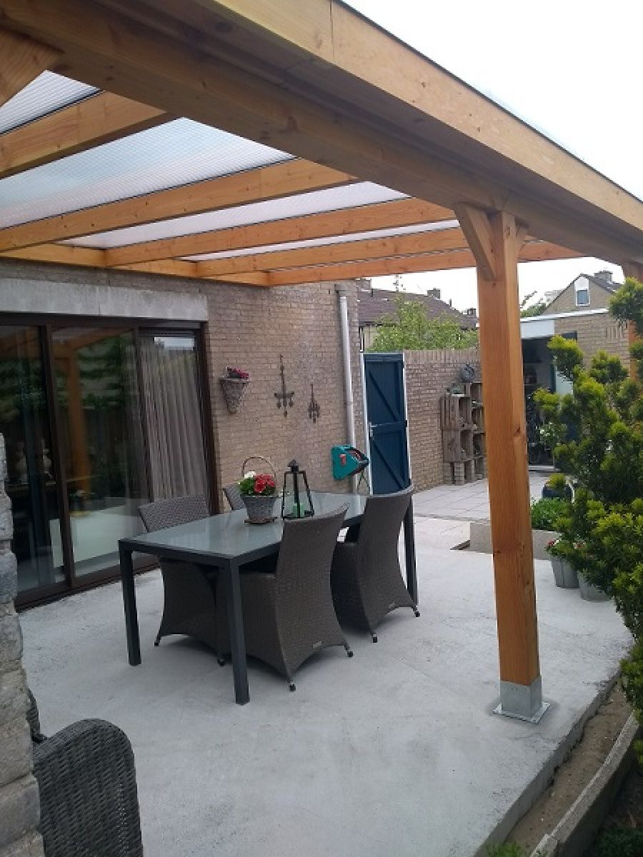 Veranda Hillhout