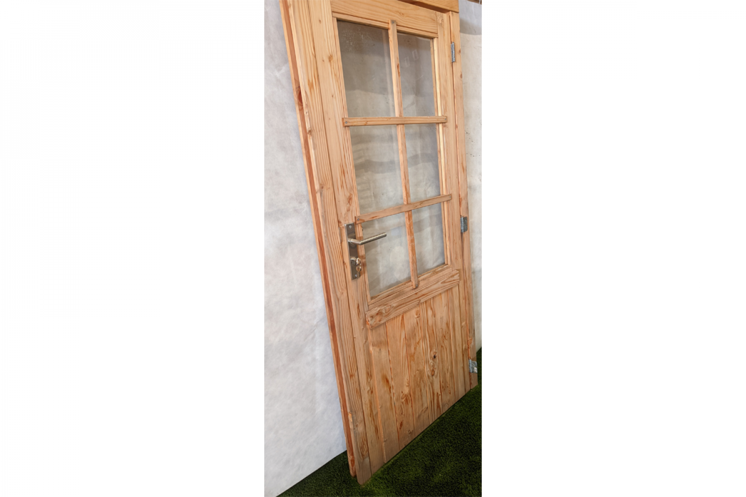 1 stuk beschikbaar: Enkele deur met half glas 73x198 cm incl. beslag 28 mm - Verkleurd - SALE01989