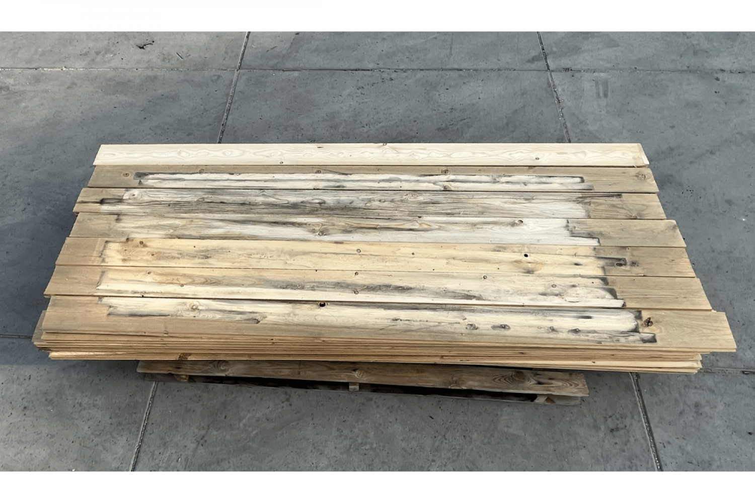 Vuren blokhutprofiel 250x14,5x2,8 cm - 68 stuks in 1 koop - SALE01739