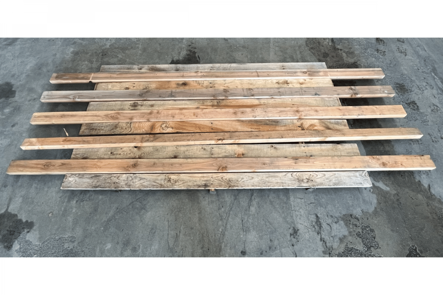 Red Class Wood ligger geschaafd 4 stuks 4,5x9x300 cm 1 stuk 4,5x7x300 cm - 5 stuks in 1 koop - SALE01746