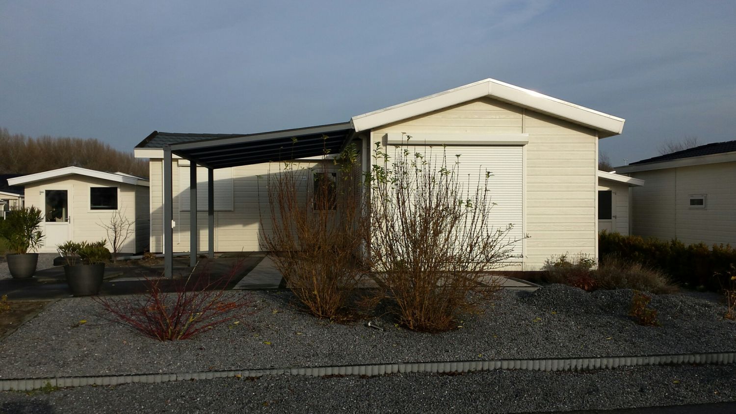 Terrasoverkapping Sunnyroof 400x350 cm Ral 7016
