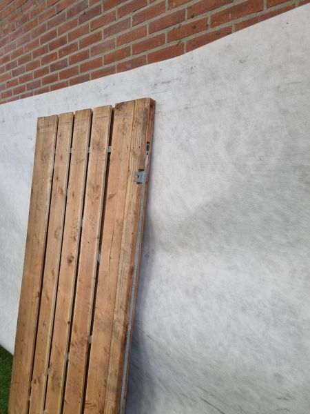 Douglas poort met stalen frame – 195 x 95,5 cm, 13-planks - SALE25139