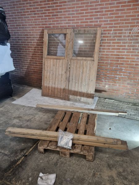 Dubbele houten deur blank 168,5 x 192,5 cm met kozijn - SALE25036
