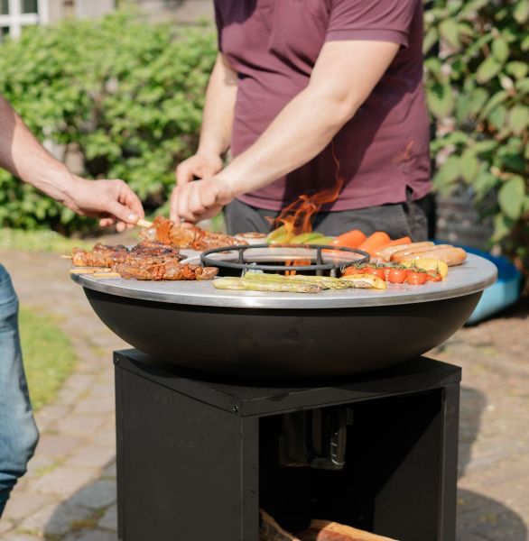 Barbecue Amigo - incl. hoes en houtopslag - Ø67cm