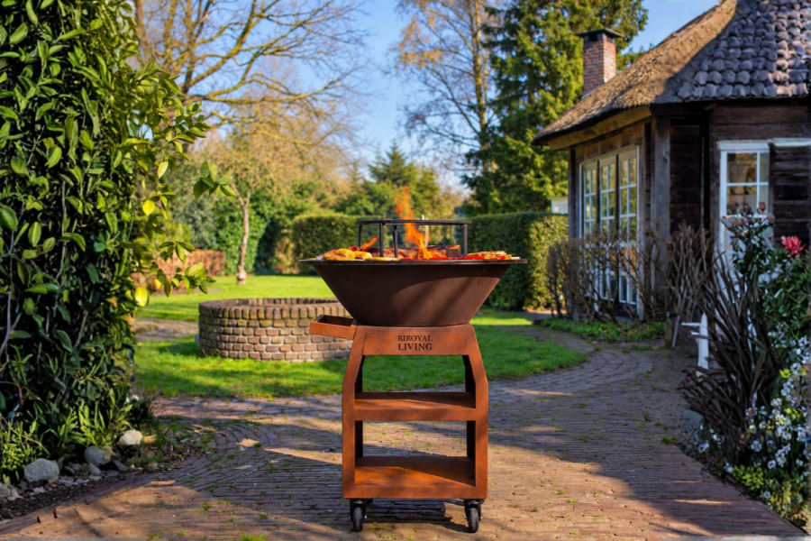 BBQ Plancha Grill Maestro Smokeless XXL Ø80cm Cortenstaal - Met pook en houtopslag