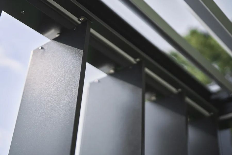 Biohort aluminium Pergola donkergrijs 550x300 cm zilver metallic lamellendak