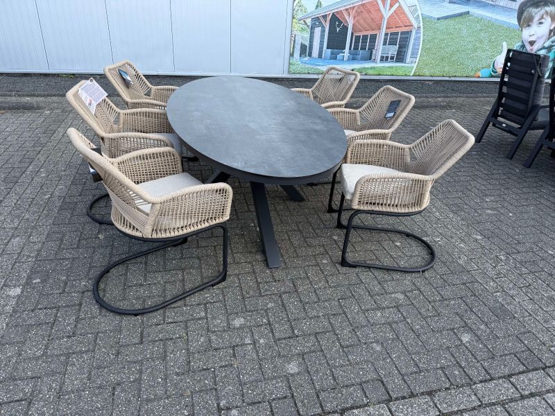 Tuinset Breeze - ovale tafel en 6 swingstoelen