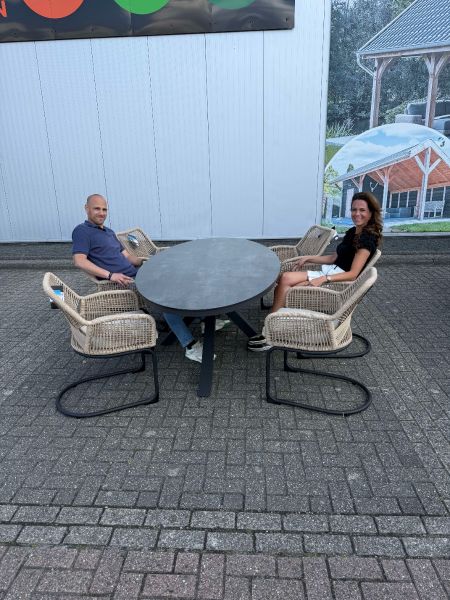 Tuinset Breeze - ovale tafel en 6 swingstoelen