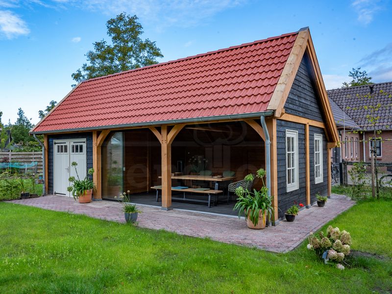 Trendhout Kapschuur de Hofstee XXL 785x720 cm