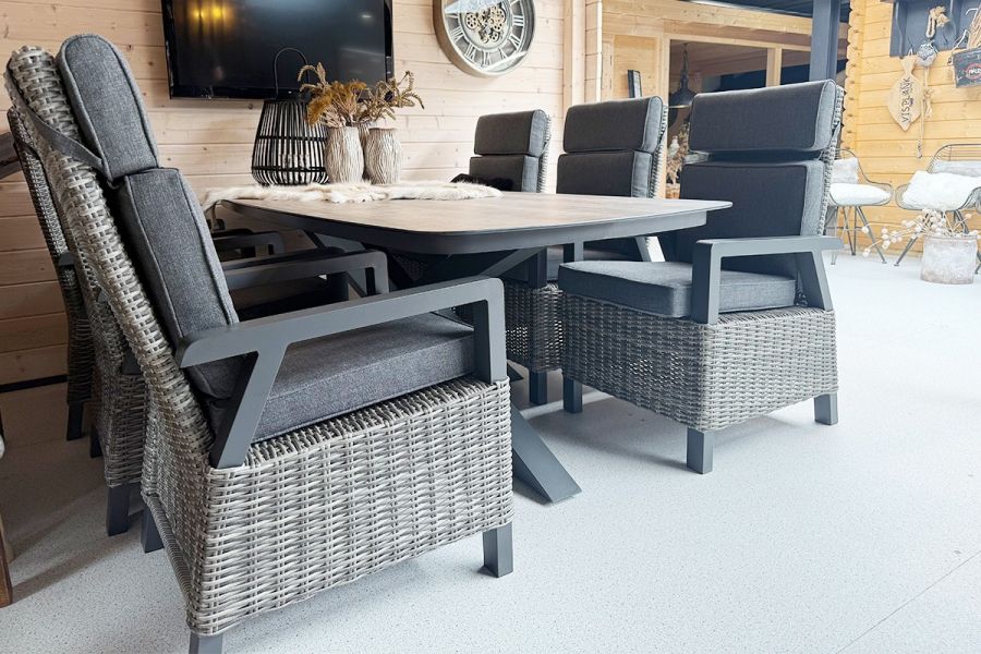 Tuinset Serono - tafel en 6 verstelbare stoelen