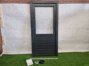 Houten antraciete deur – compleet met kozijn, hang- en sluitwerk (219 x 106,5 cm) - SALE25093