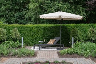 Delta parasol - Ø300 cm carbon black - ecru