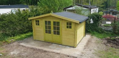 Blokhut/tuinhuis Juha