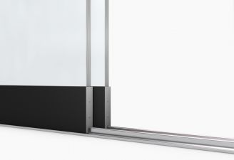Glasschuifsysteem Comfort R4 (2-spoor 82 cm) Breedte tot 324 cm Hoogte 200/230 cm - met middensluiting