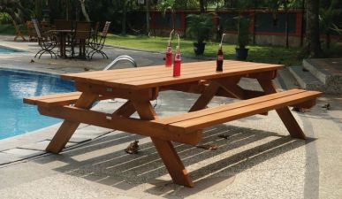 Hardhouten Picknicktafel Giant