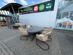 Tuinset Breeze - ovale tafel en 6 swingstoelen