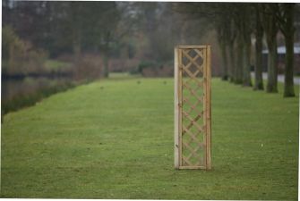 Trellis diagonaal met lijst 40x180 cm