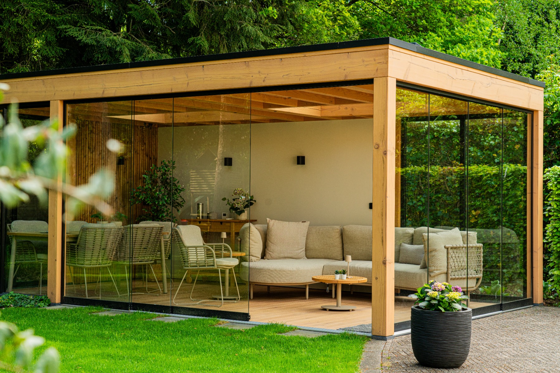 Trendhout Overkapping Palermo 600x370 cm - Totaalpakket