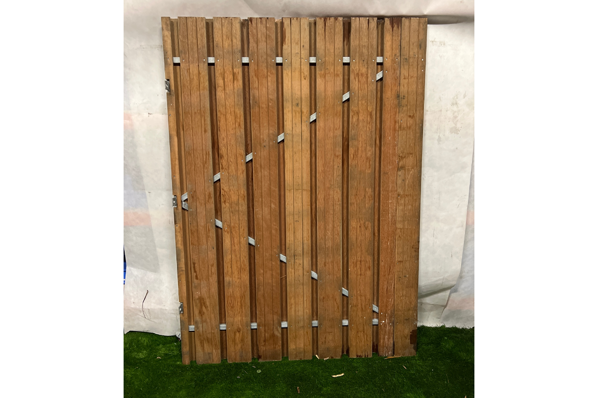 1 stuk beschikbaar: Tuindeur Privacy hardhout 140x195 cm - SALE01234