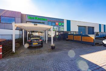 Showroom Strijen – dé specialist in aluminium veranda’s en tuinkamers