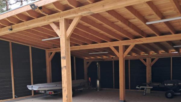 Douglashout: de beste behandelingswijzen voor een optimale levensduur van uw buitenverblijf