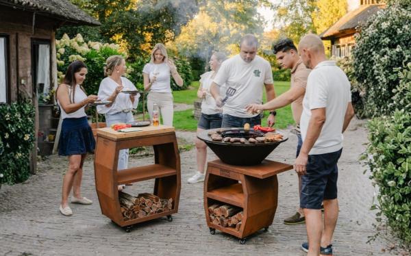 Proef de zomer met de BBQ's van RJRoyal Living