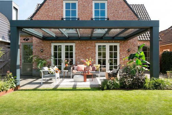 Is jouw tuin klaar voor de lente? Laat je inspireren in onze vernieuwde showrooms!